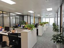 琶洲一线江景 豪装 东南向 10隔间 拎包入驻 24空调