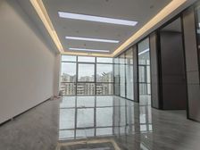 CBD润创中心 中楼层全新装修 3个隔间 有密码随时可看