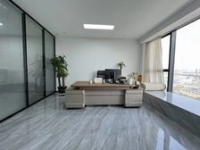 东江之星旁 面积60到500平精装修写字楼出租 29每平方