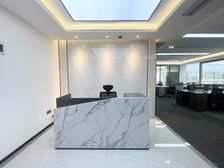 地铁口华凯广场178平家具齐全3个隔间中环财富广场国贸旁