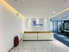 粤海广场电梯口565方间隔方正 大企总部7间办公室60人工区