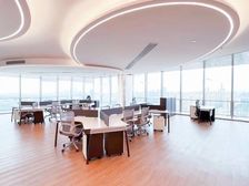 地铁口国贸旁,全新精装办公室带设备,租金含税免停车费免租期长