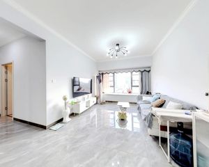 丨0佣购房丨全城房源都可联系 办完收费—成发紫悦府