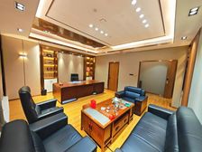 UCC 国金大厦 豪华装修300平家私全齐 老板办公室非常大