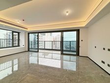 卓越天元 3室2厅2卫 精装修 180万元