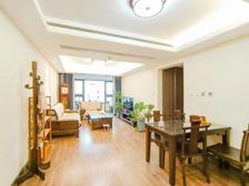 万科翡翠山语 精装修 近地铁 有电梯 得房好 出行方便