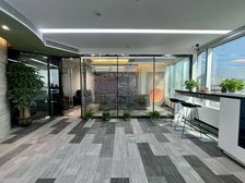 林和西地标 中信广场 豪华接待装修5个房间拎包办公 高层东向