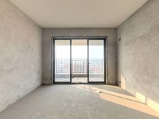 越秀可逸豪苑 3室2厅 118.73平毛坯随时看可谈