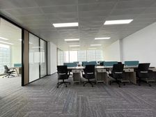 业主直租310方全新精装,南站配套齐全超甲写字楼,总部