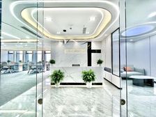 汉溪长隆地铁口,仅租40一平,全新精装办公室出租,来电咨询