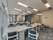 汉溪长隆双地铁口 保奥广场 230平至1000平可选 豪装