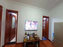 商圈成熟 中间好楼层 交通便捷 精装可拎包入住 产权清晰