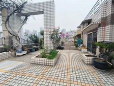 必看好房,未占用,带大露台,采光户型好的很,业主急售