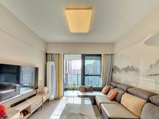 五年唯壹,中间楼层望花园,采光好,无遮挡