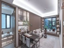 万科东庐 68平2居 南北向精装修 着急出售