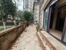 新地阿尔法洋房,一楼带院子,通透大三房,中央空调集中供暖