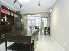 6号线天赐良园东三期一层南北通透三居室