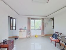 地铁口小两居,东西通透,高,房子靠谱签约,全明格局