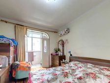 低总价双南双阳台大两房一厅,厨卫全明近出口