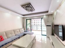 茵华花园 3室2厅 121.37平真实在售随时看可谈