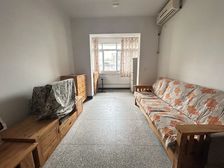 渝中双钢路南向一居 满二简装中层好房98万