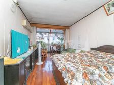 采光视野好,户型正气,小区花园位置