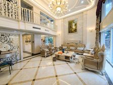 金地博登湖 临深豪装端头位别墅 400平大花园 业主诚心出售