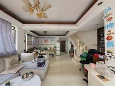 华侨城旁双拼小别墅,带前后花园,南北向,售160万