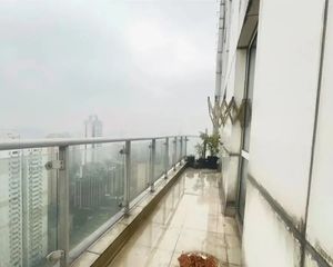 总监力推,小区中心,高区景观,有固定车!L型大露台,南北通