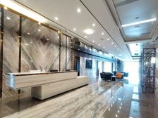 前海8个月免租期整层2000超豪华装修金融接待风高端
