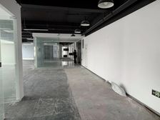 南部地铁口二期大海大厦280平东南电梯口超高得房率带水源