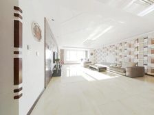 天鹅湾 三室两厅两卫 ,南北通透行长楼