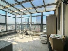 地铁口 空中别墅 三个大露台 带地下产权车位 钥匙看房