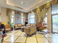 湖山在望花园 5室2厅 288.11平