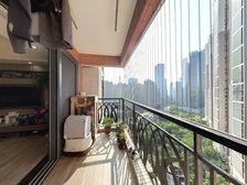 凯旋新世界 户型方正 双主套三房 保养好看房方便