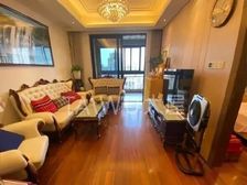 小区中心位置,春申天花板,小区环境优美,精装修带中央空调