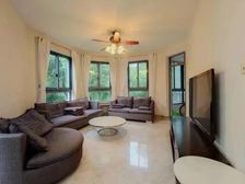 好世鹿鸣苑 小区中间水池位置,位置相当安静. 户型很棒