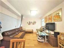 公园旁精致两室,公摊面积小,景观楼层好,满五税少,接受置换