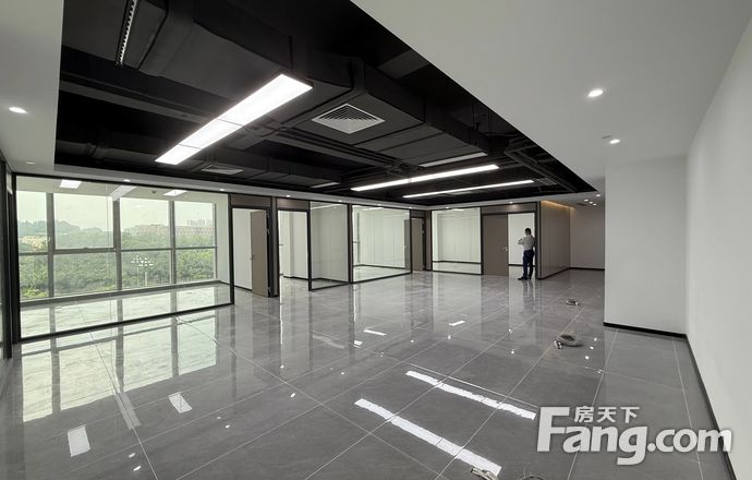 云升科学园精装修447方 带24H空调 配套接驳巴士车