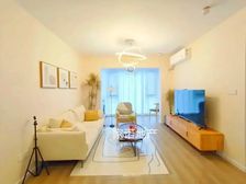 (全新笋盘)业主诚心出售 价格空间大 产权优质 龙光城