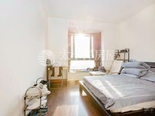 香榭丽花园 2室2厅2卫 精装修 1050万元