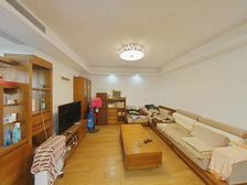 张杨花苑 3室2厅2卫 精装修 850万元