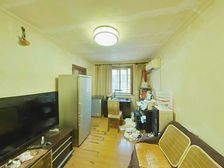 小区中间位置 多层两楼 一梯两户 满五 业主诚售