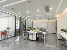 地铁口火炬大厦精装修带家具出租各种面积都有