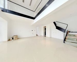 吉宝凌云峰阁 6室2厅 西南