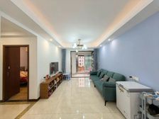 保利观澜一期带露台,诚心出售看房方便