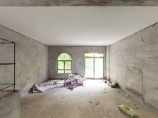 业主直降100万 中信凯旋公馆 5室 带地下室 配套齐全