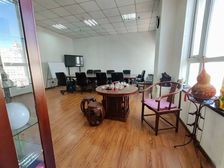 开发区 二大街 110平 精装 带上下水 低楼层 地段繁华