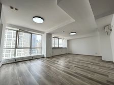 国贸 建外SOHO百平 东向 10米面宽 适合多业态 办公