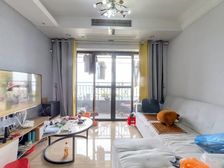 滨海新城 高层两房 户型方正实用 小区居住氛围好